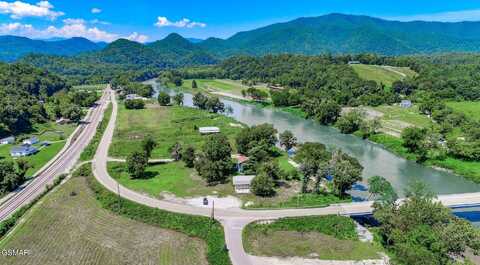 151 S Hwy 107, Del Rio, TN 37727