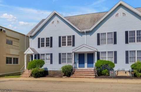 3 Oak St, Rockaway Boro, NJ 07866
