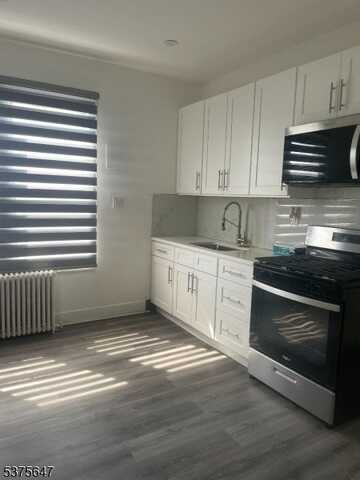 361 Getty Ave, Paterson, NJ 07503