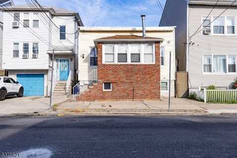 622 N 9Th St, Newark, NJ 07107