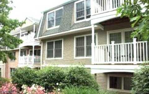 102 Central Park Pl, Ramsey, NJ 07446