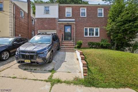 419 Greylock Pkwy, Belleville, NJ 07109
