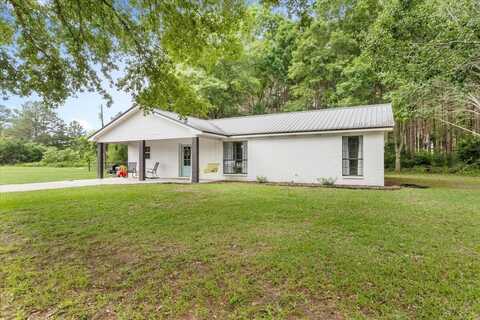 107 Evergreen Church Rd., Seminary, MS 39479