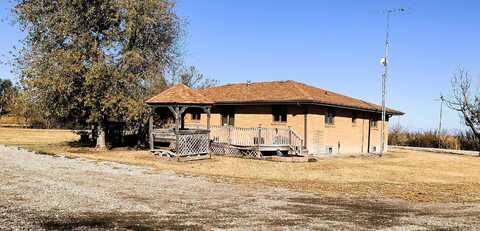 1175 U Rd, Larned, KS 67550