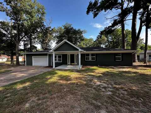 921 Maryland Dr, Athens, TX 75751