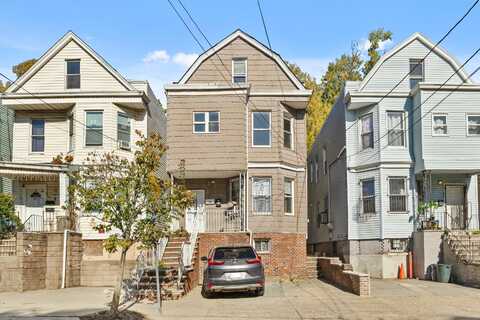 66 BIDWELL AVE, Greenville, NJ 07302