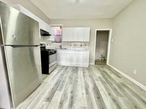 75 MARTIN LUTHER KING JR DR, Greenville, NJ 07305