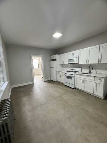 7604 TONNELLE AVE, North Bergen, NJ 07047