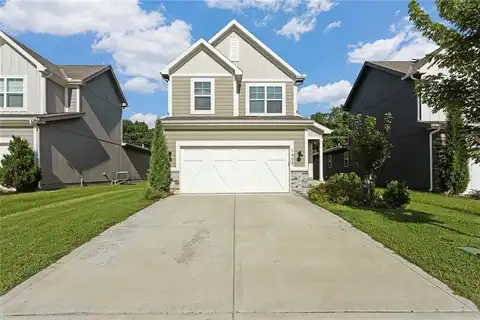 1405 Newport Lane, Raymore, MO 64083