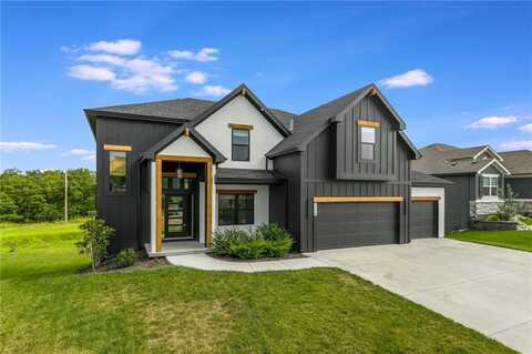 7716 NE 103rd Terrace, Kansas City, MO 64157
