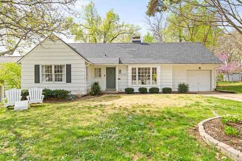 2705 W 73rd Street, Prairie Village, KS 66208