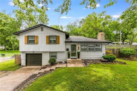 606 NW Falk Drive, Lees Summit, MO 64063