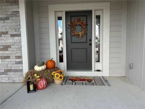 24207 W 58th Place, Shawnee, KS 66226
