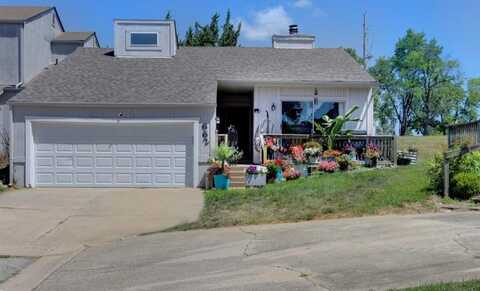 662 NW VALLEYBROOK Road, Blue Springs, MO 64014