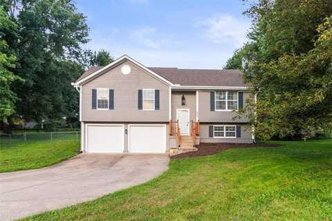600 SW Woods Chapel Road, Blue Springs, MO 64015