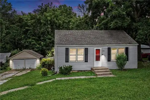 3341 S Sterling Avenue, Independence, MO 64052