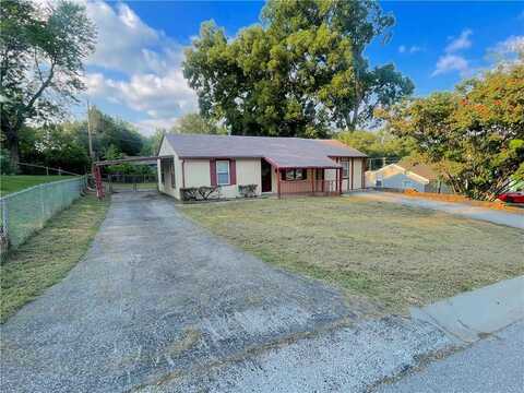 4924 August Lane, Kansas City, KS 66106