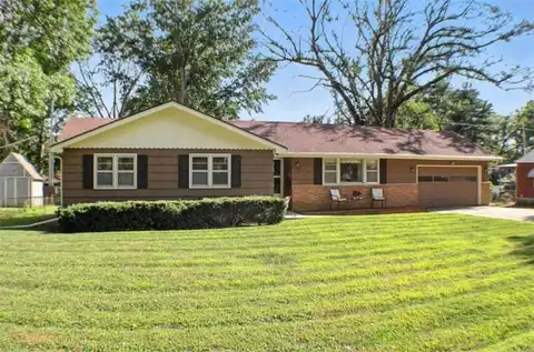 1403 W Bryson Street, Independence, MO 64052