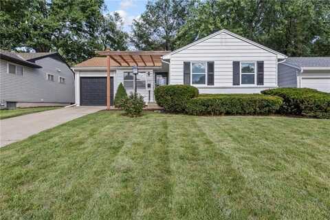 8341 Oak Street, Kansas City, MO 64114