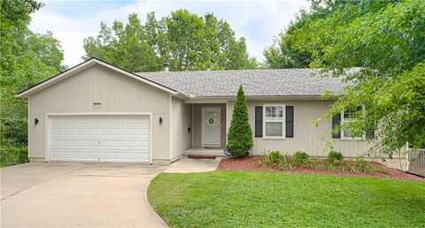 9115 Grand Avenue, Kansas City, MO 64114