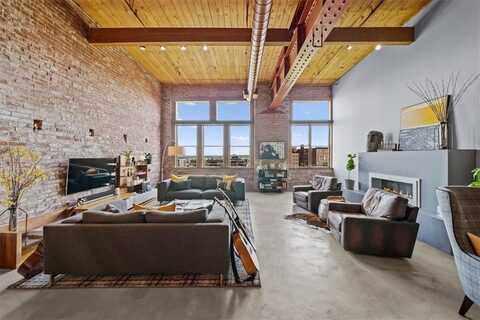 306 W 7th Street, Kansas City, MO 64105