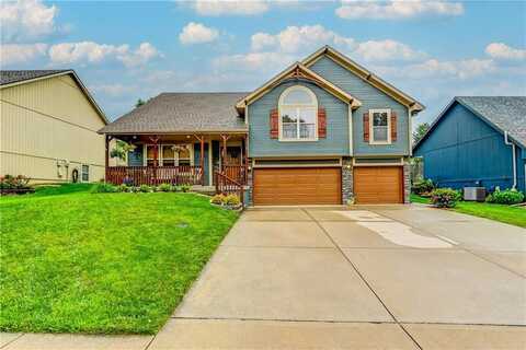 108 Surrey Court, Smithville, MO 64089