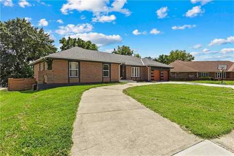 7115 E 69th Terrace, Kansas City, MO 64133