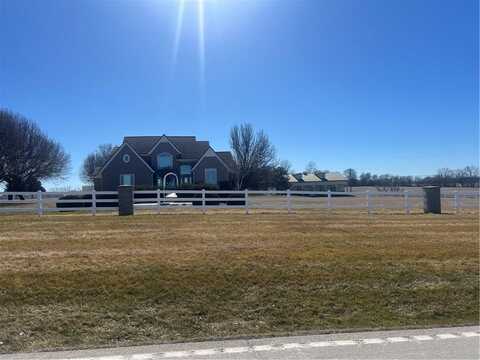 17475 W 191st Street, Spring Hill, KS 66083