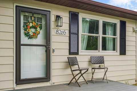 8265 Hill Circle, De Soto, KS 66018