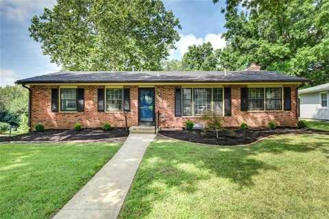 4714 NE Chouteau Drive, Kansas City, MO 64117