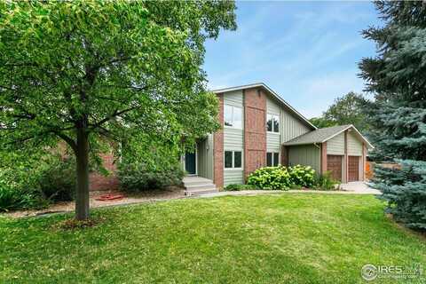 933 E Ridgecrest Rd, Fort Collins, CO 80524