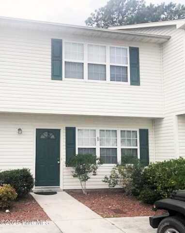 72 Crush Court, Swansboro, NC 28584