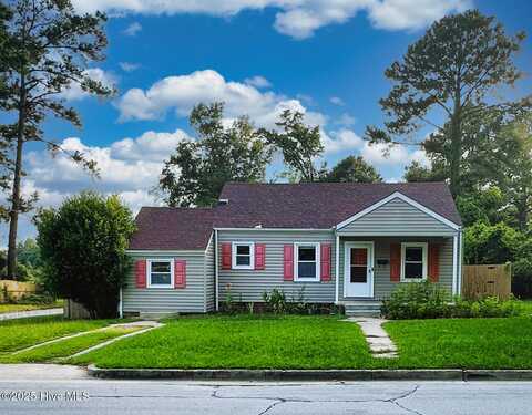 201 Queens Road, Jacksonville, NC 28540