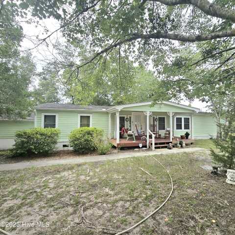 206 Holden Road, Holly Ridge, NC 28445