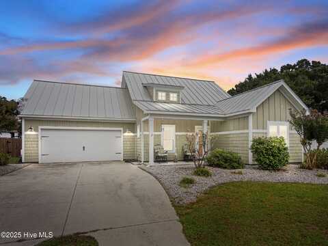 101 Elis Landing Lane, Newport, NC 28570
