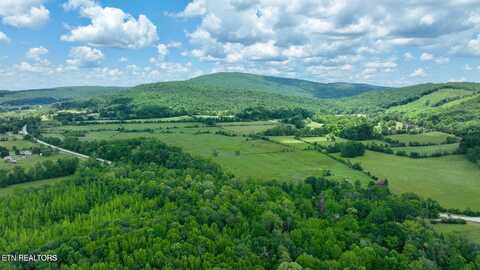 8012 Highway 68, Crossville, TN 38555
