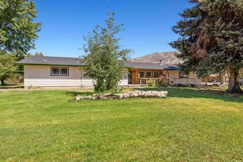 10145 Matney Way, Klamath Falls, OR 97603