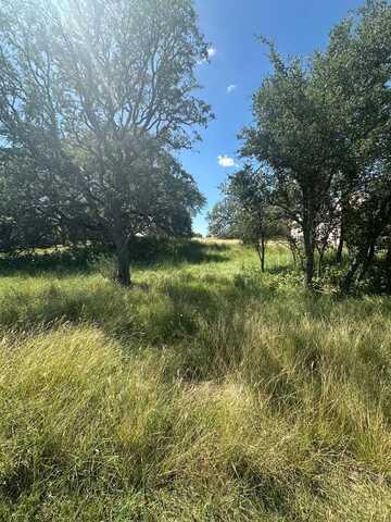 4032 Comanche Trace Dr, Kerrville, TX 78082