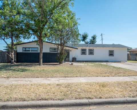 1301 61st Street, Lubbock, TX 79412