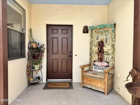 5890 Quesenberry Lane, Las Cruces, NM 88007