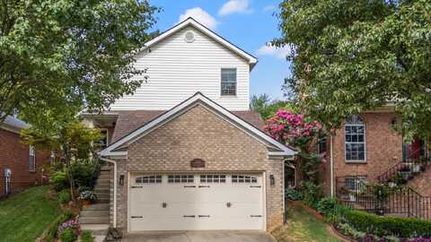 2240 Valencia Drive, Lexington, KY 40513