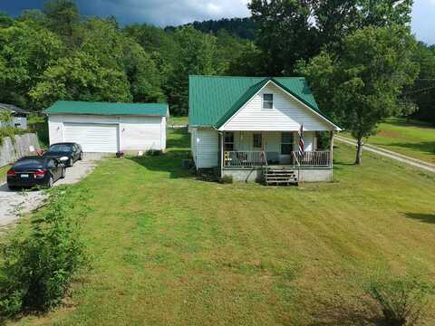 990 White Oak Road Road, Irvine, KY 40336
