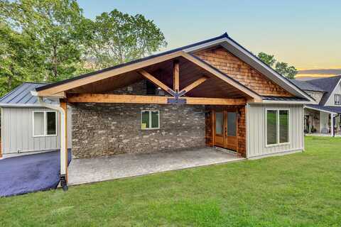 2995 Waterworks Road, Danville, KY 40422