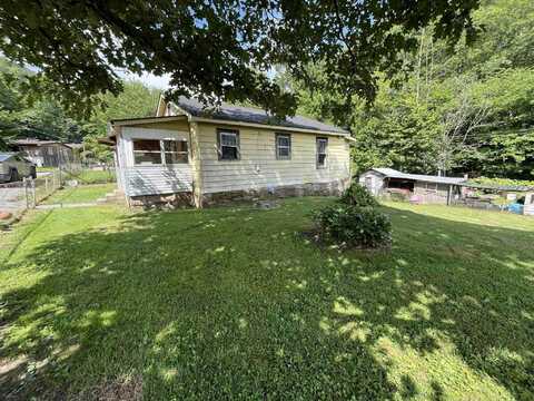 240 Pounding Mill Road, Evarts, KY 40828