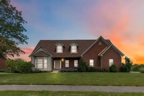 425 Hunters Run Drive, Richmond, KY 40475