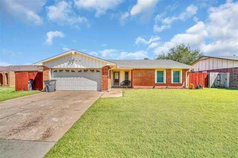 4608 NE Dearborn Ave, Lawton, OK 73507