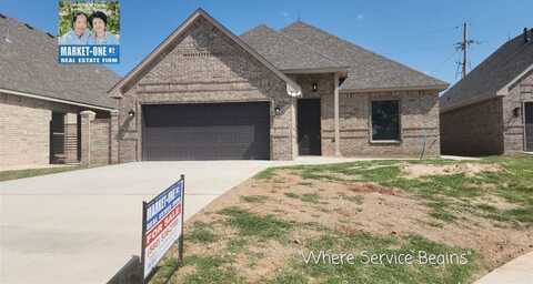 6915 NW Silver Creek Cir, Lawton, OK 73505