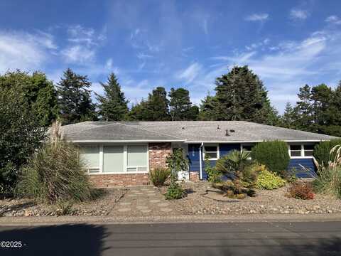 255 SE Penter Lane, Newport, OR 97365
