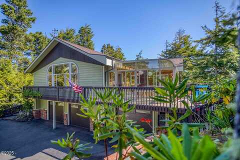 87942 Kelsie Way, Florence, OR 97439