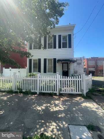 514 CHESTNUT ST, POTTSTOWN, PA 19464